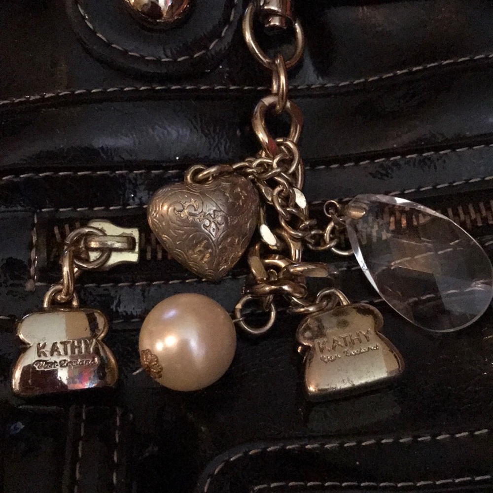 Purse - Picture 3 of 8